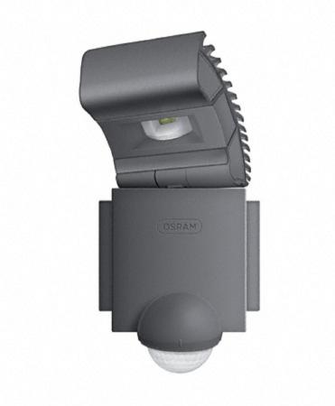 Osram NOXLITE LED Spot 8W mit Sensor - schwenkbare Outdoor-Wandleuchte