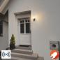 Preview: OSRAM SMART+ WiFi Wandleuchte mit Kamera Lautsprecher Sensor für Eingang und Terrasse