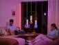 Preview: Philips Hue  Triangle – Smarte Lampe E27  - schimmert in einem brillanten Farblicht