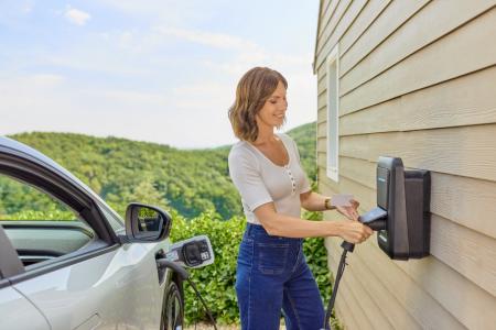 Hager witty one XVR111S 11 kW Wallbox Typ 2S mit RFID-Zugangskontrolle