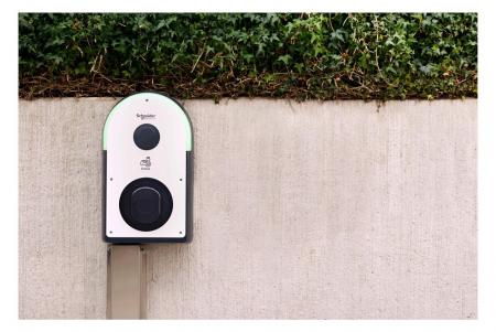 SCHNEIDER ELECTRIC EVB3S22N4B EVlink Pro AC Wallbox 22 kW Typ 2 FI Typ B-EV IP55 IK10 NFC/RFID