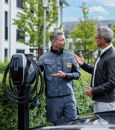 MENNEKES AMTRON® 4Business 730 22 C2 – 22 kW Wallbox mit 7,5 m Typ-2-Kabel, MID-Zähler und Mobilfunk