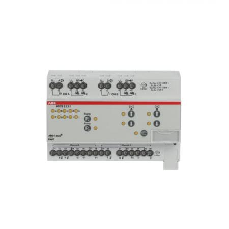 ABB HCC/S2.2.2.1 Heiz-/Kühlkreis Controller, 2fach, 3-Punkt, manuelle Bedienung, REG
