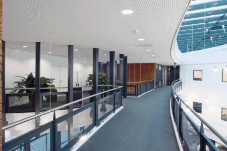 Trilux LED-Deckeneinbaustrahler Aviella C05 OA 1200-840 ET 01 4000K Einbauleuchte, Einbau-Ø: 168 mm, Einbautiefe: 45 mm
