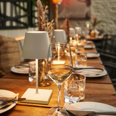 Sigor Akku-Tischleuchte Nuindie mini USB-C schneeweiß 2,2W FlexMood 2200K/2700K IP54 168/197lm Ra85