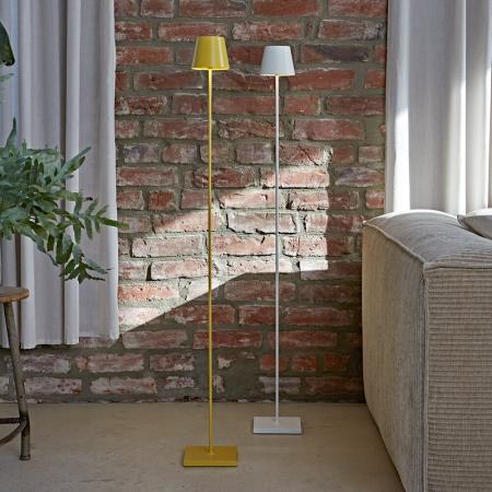 Sigor Akku-Stehleuchte Nuindie 1200mm schneeweiß rund 2,2W FlexMood 2200K/2700K IP54 168/197lm Ra85