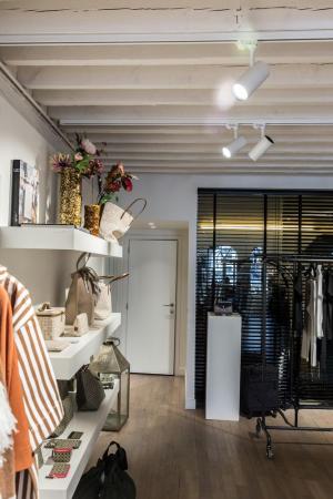 LEDVANCE TRACKLIGHT SPOT D85 35W 35 W 4000 K 90RA NFL WT