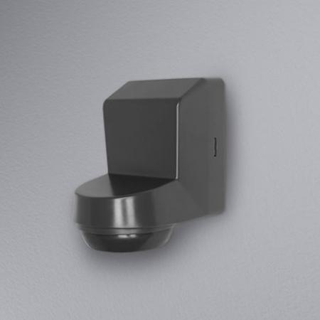 Nur noch angezeigter Bestand verfügbar:   LEDVANCE Sensor Wall 360° Outdoor Bewegungsmelder Aufbau IP55 grau