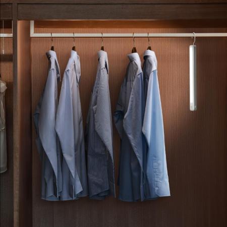 OSRAM MOBILE Hängeleuchte 27cm Akku mit USB- -Ladefunktion, Schalter und Bewegungssensor 3m Radius weiß