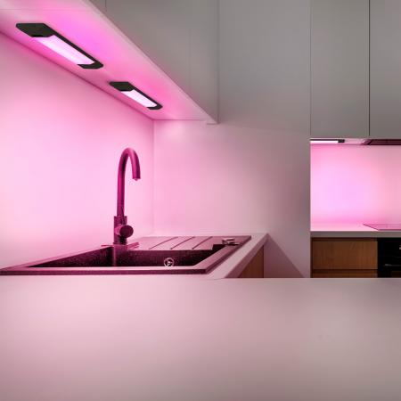 30cm OSRAM LED Lichtleiste Linear Edge Sensor 30cm RGBW DIM Remote Control schwarz