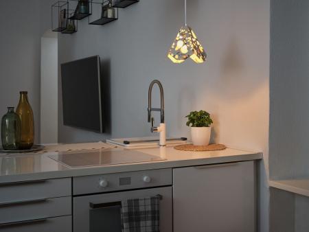 Pendelleuchte Decor Gleam Flower aus Terrazzo Stein mit E27 Fassung Beige