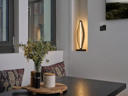 Osram Tischleuchte Decor Flat Felt in Dunkelgrau mit warmweißem Licht - Auffällige Leuchte aus Filz