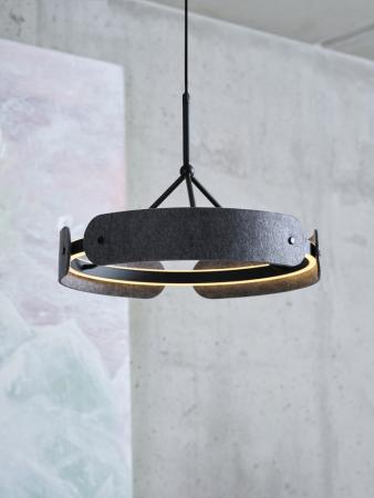 Osram Pendelleuchte Decor Curve Felt in Dunkelgrau mit warmweißem Licht Ø 43 cm - Auffällige Leuchte aus Filz