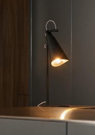 OSRAM Tischleuchte Decor Bell Table in Schwarz mit E27 Fassung - Leuchtenschirm aus recyceltem Material