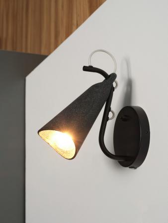 OSRAM Wandleuchte Decor Bell Wall in Schwarz mit E27 Fassung - Leuchtenschirm aus recyceltem Material
