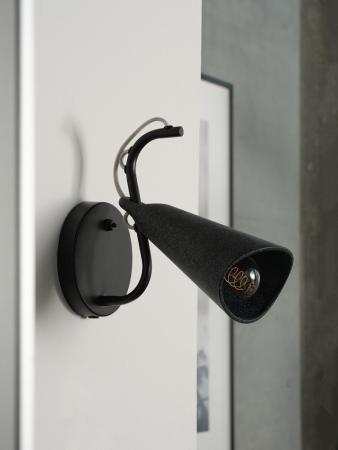 OSRAM Wandleuchte Decor Bell Wall in Schwarz mit E27 Fassung - Leuchtenschirm aus recyceltem Material