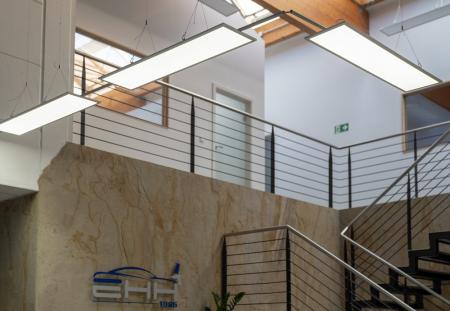 LEDVANCE PANEL PERFORMANCE 1200x300 UGR<19 33W 4000 K - Gute Entblendung