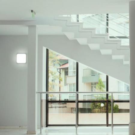 LEDVANCE SURFACE SLIM Wand-/Deckenleuchte IK10 350 35W 840 weiss IP65