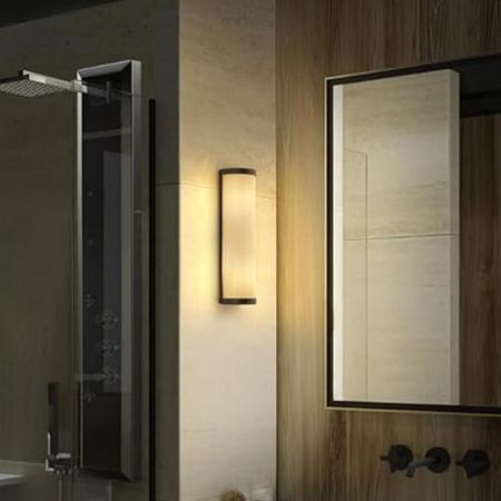 Klassische OSRAM Spiegelleuchte fürs Badezimmer Classic Cylinder 32cm IP44