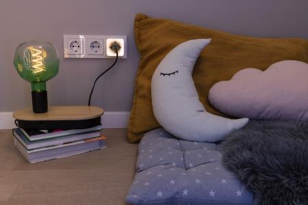 OSRAM SMART+ WIFI Steckdose mit Nachtlicht IP20-Schutz - für Integration von Geräten ins Smart Home und Sicherheit