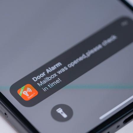 OSRAM SMART+ Sensor zur Erkennung offener Türen und Fenster mit WiFi-Technologie IP20 weiß