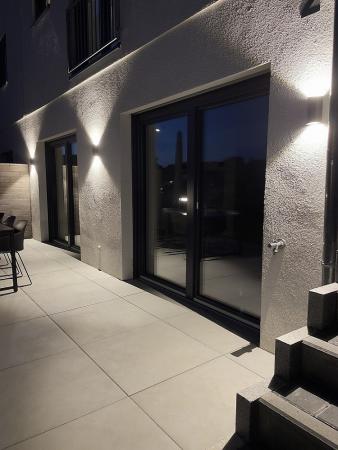 Osram LED Außen Wandleuchte Endura Style UpDown Aluminium IP44