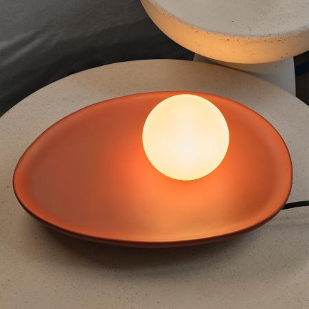 OSRAM Tischleuchte Decor Clay Nest aus Ton mit matter Glaskugel mit 3 x G9 Fassung braun