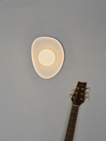 Osram Wandleuchte Decor Plaster Nest aus Gips in Weiß mit G9 Fassung - mit matter Glaskugel