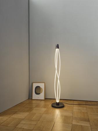 Osram Stehleuchte Decor Swirl in Dunkelgrau / Transparent dimmbar mit warmweißem Licht - auffälliges Filament-Design