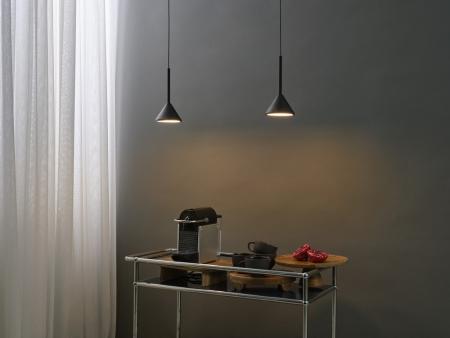 Osram Pendelleuchte Decor Fuji aus Stahl in Schwarz mit warmweißem Licht