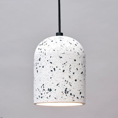 Pendelleuchte Decor Pill aus Terrazzo Stein mit E27 Fassung in Weiß gesprenkelt Ø 15 cm