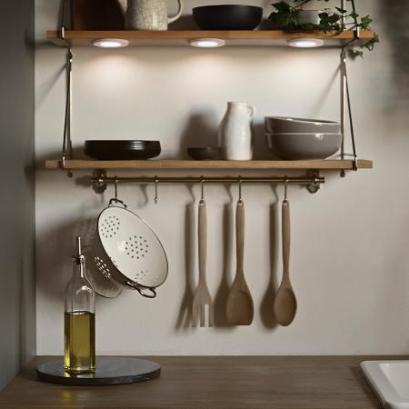 OSRAM  Undercabinet Spot Magnet 75mm 8.5W 830 Dimmbar - Spotleuchten für Unterschrankbeleuchtung warmweißes Licht