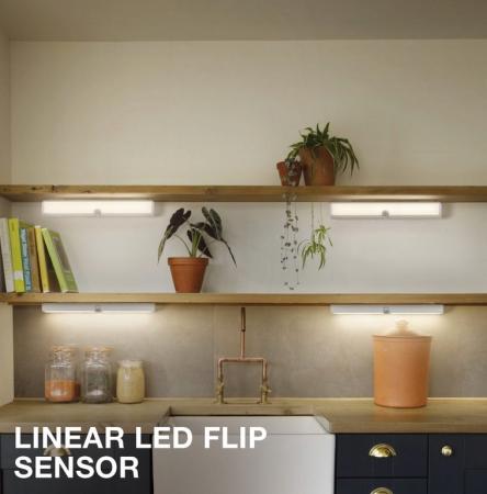 30cm OSRAM mobile Lichtleiste LINEAR LED FLIP mit Sensor dimmbar warwmeißes Licht