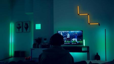 OSRAM SMART+ WiFi Planon Magic Deckenpanel RGBW 30x30cm weiß Steuerung via App oder Fernbedienung