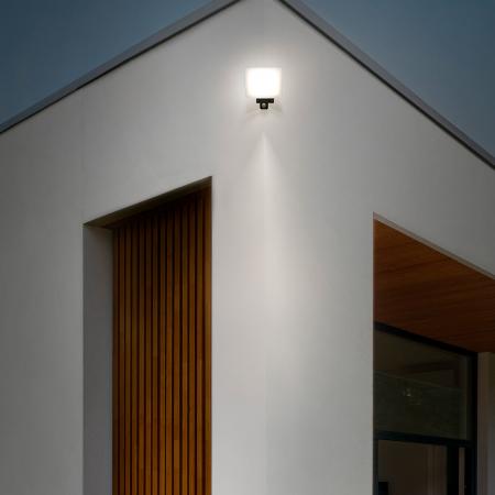 OSRAM ENDURA Flood Adjustable LED Flutlicht 10W 4000K Schwarz IP65 IK05