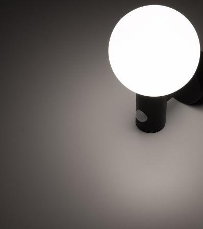ChiliTec LED Wandleuchte "LAMU" mit PIR-Sensor IP65, 15W, schwarz, 4000k / neutralweiß