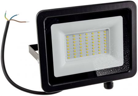 ChiliTec LED-Fluter "CTF-OB 50" IP65, 47W, 4739lm, 4000K neutralweiß