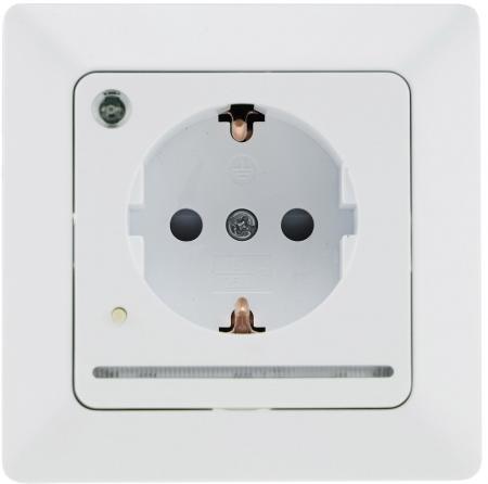 ChiliTec MILOS Schutzkontakt-Steckdose mit LED-Nachtlicht und Lichtsensor 16 A Weiß matt