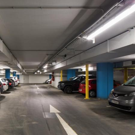 150cm LEDVANCE Feuchtraumleuchte 2-flammig IP65 mit 2x LEDVANCE LED TUBE T8 18,3W wie 58W 2200lm je Röhre 4400lm 4000K Neutralweiß