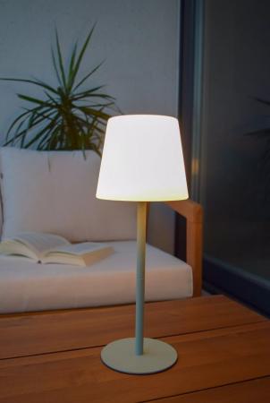 Lucide TYON – moderne Akku Tischleuchte für Innen & Außen in Grün mit warmweißem Licht