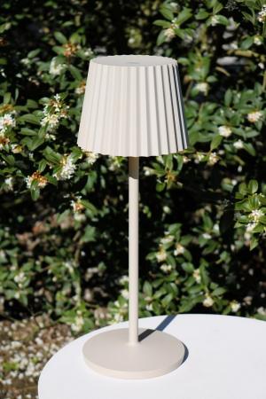 Lucide JUSTINE – wiederaufladbare Tischlampe Innen & Außen in Beige