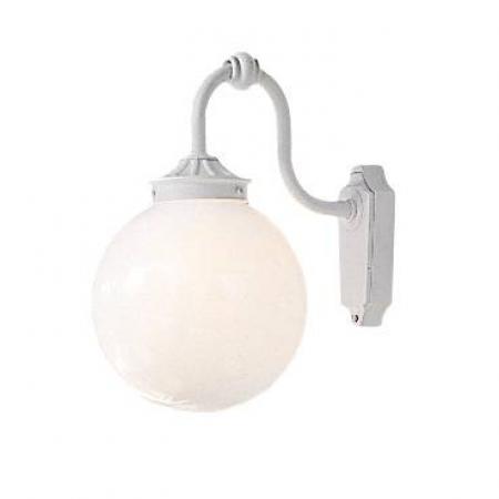 Nostalgische Arcturus Wandleuchte Konstsmide 554-252 weiß lackiertes Aluminium, opales Acrylglas, handmade in EU