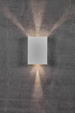 LED-Außenwandleuchte up&down weiß mit vielen Abstrahlvarianten für verschiedene Lichtspiele