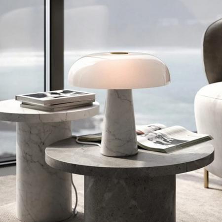DFTP Glossy Tischleuchte Marmor in Opal weiss