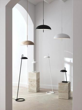 Design For The People Versale Pendelleuchte Weiß Ø50 – skandinavisches Design von Anker Studio