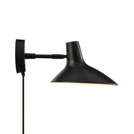 Design For The People Darci Short Wall Light Black – moderne Designer-Wandleuchte von Bjørn + Balle