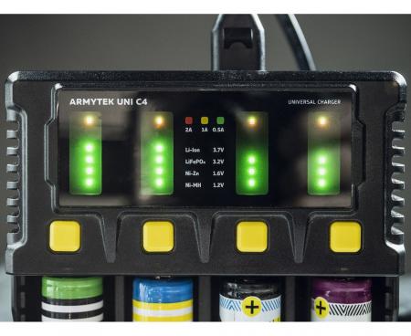 Armytek Uni C4 Plug type C - universelles Ladegerät mit intelligenter automatischer Erkennung von Batterietyp, Ladezustand und optimalem Strom