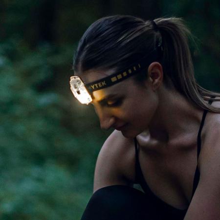 Armytek Crystal Grey WUV Multifunktionslampe Taschen- und Stirnlampe 6 in 1 mit weißem und rotem Licht Micro USB Aufladbarer