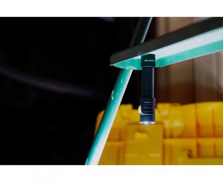 Armytek Prime C2 Pro Magnet USB Taschenlampe mit Magnethalterung akkubetrieben Warmes Licht