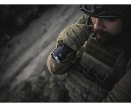 Armytek Viking Pro Max Magnet USB White Taschenlampe akkubetrieben, neutralweißes Licht